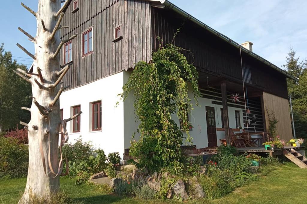 Chalupa Bez Hranic Krompach Exterior photo